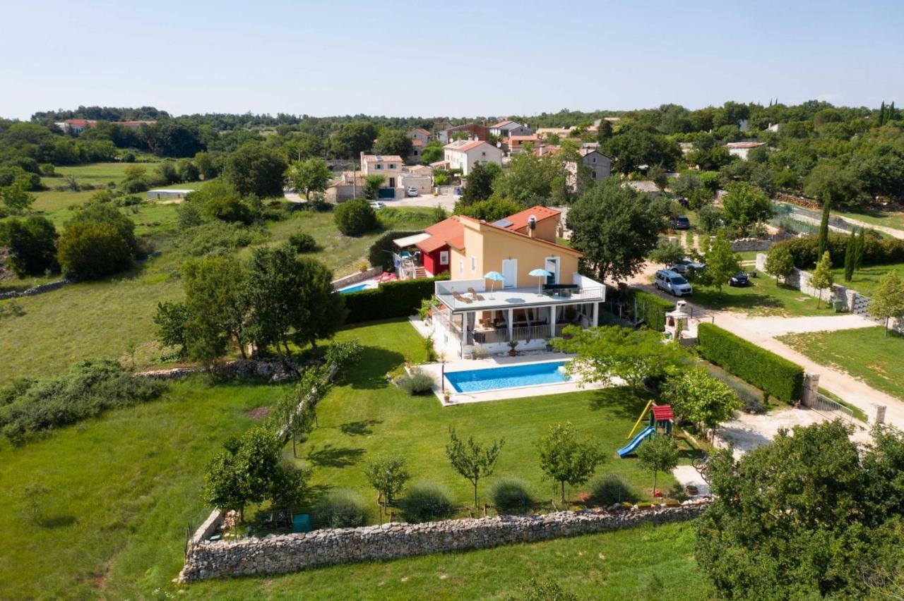 Family Friendly House With A Swimming Pool Kurili, Central Istria - Sredisnja Istra - 20876 Villa Kanfanar Buitenkant foto